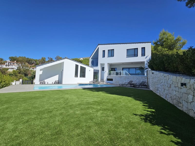Detached Villa in Mijas