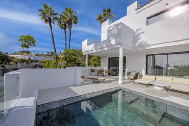 Duplex in El Paraiso