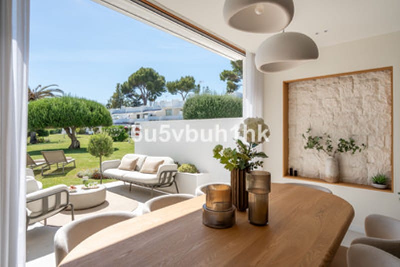 Townhouse in Nueva Andalucía