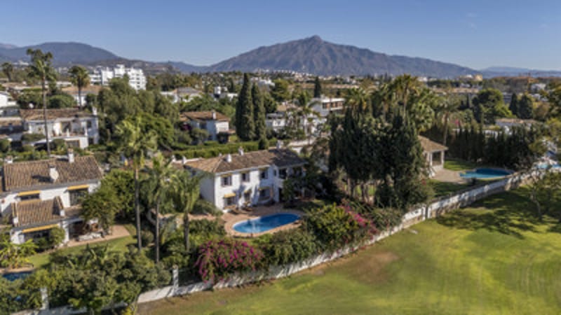 Detached Villa in Guadalmina Alta