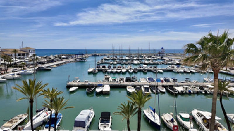 Penthouse Duplex in La Duquesa