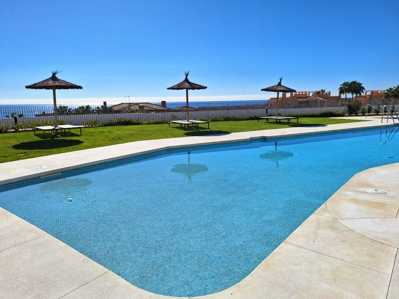 Ground Floor Apartment in Casares Playa