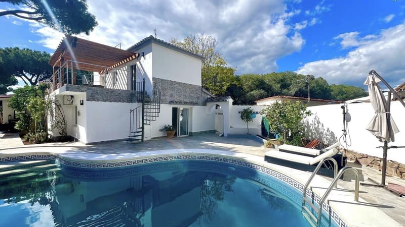 Detached Villa in Elviria