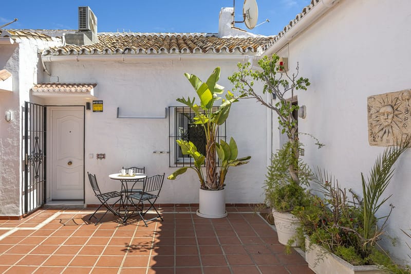 Top Floor Apartment in Puerto Banús