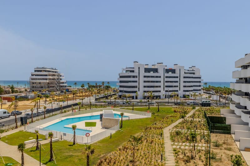 Middle Floor Apartment in Torremolinos