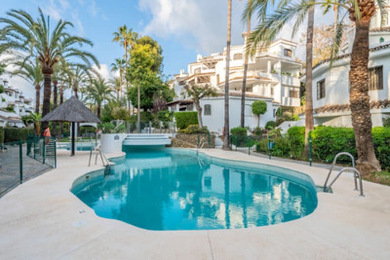Penthouse in Elviria