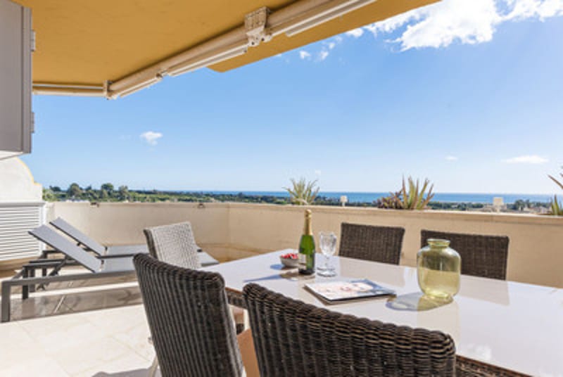 Middle Floor Apartment in Estepona