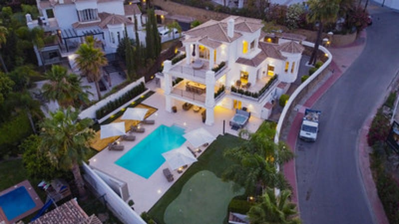 Detached Villa in Nueva Andalucía