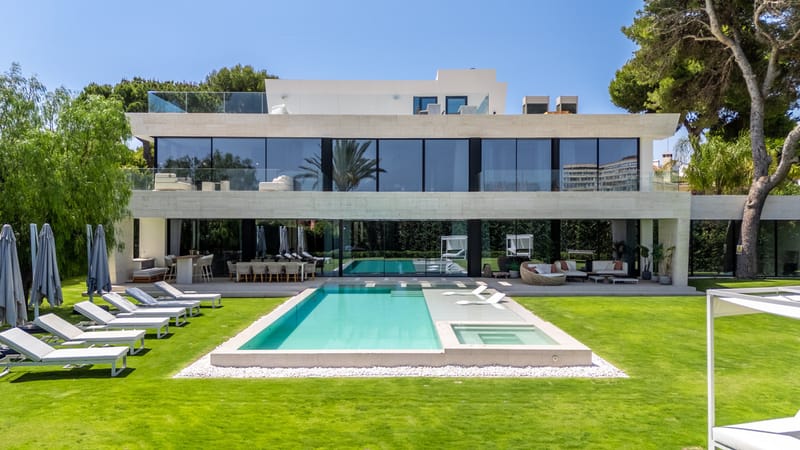 Detached Villa in Los Monteros