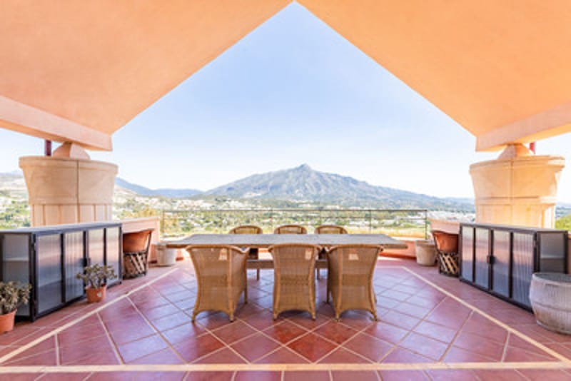Penthouse in Nueva Andalucía