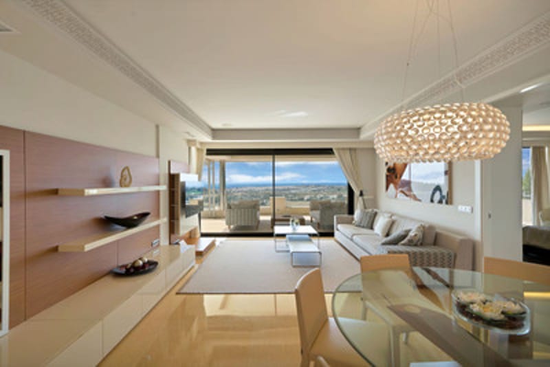 Middle Floor Apartment in Nueva Andalucía