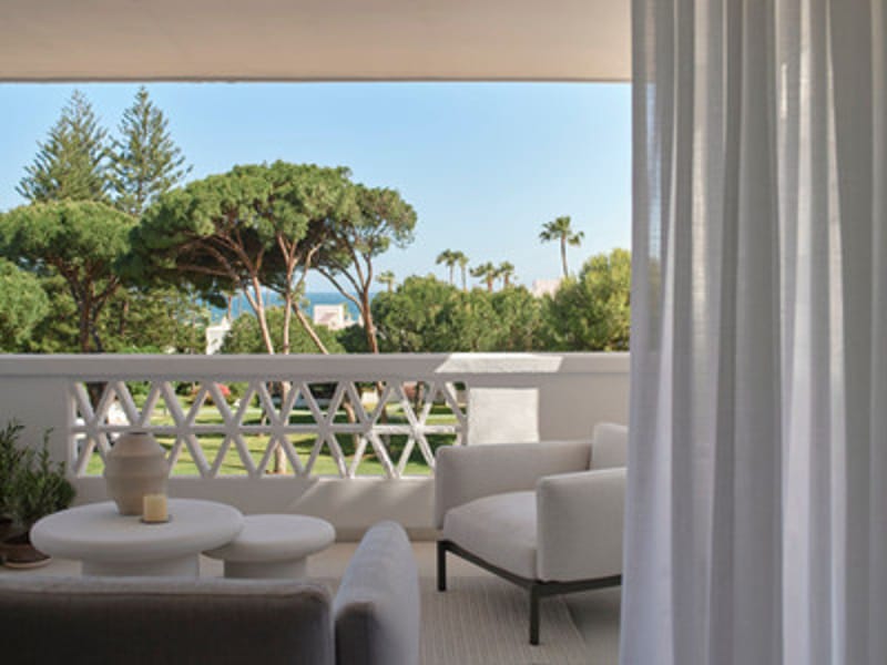 Middle Floor Apartment in Puerto Banús