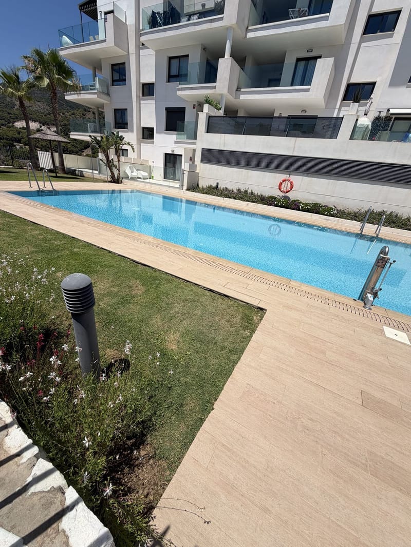 Middle Floor Apartment in Benalmadena