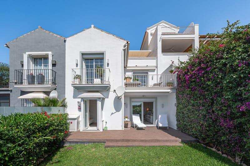 Townhouse in The Golden Mile