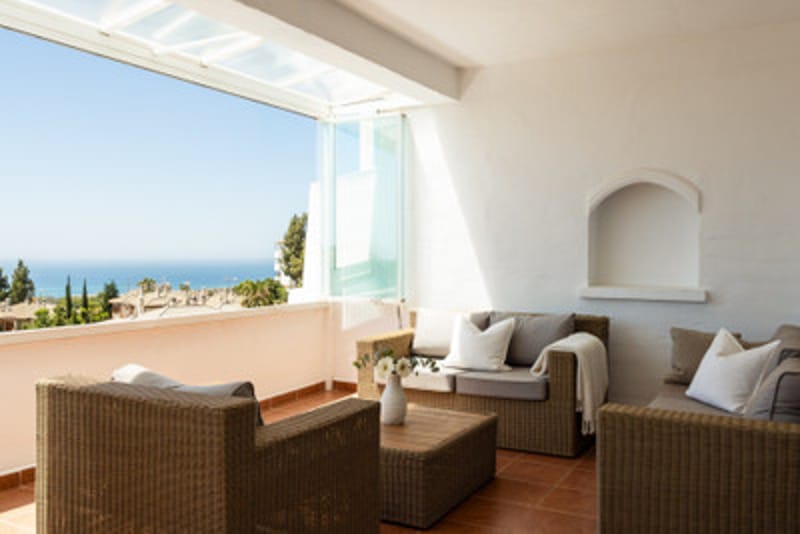 Middle Floor Apartment in Calahonda