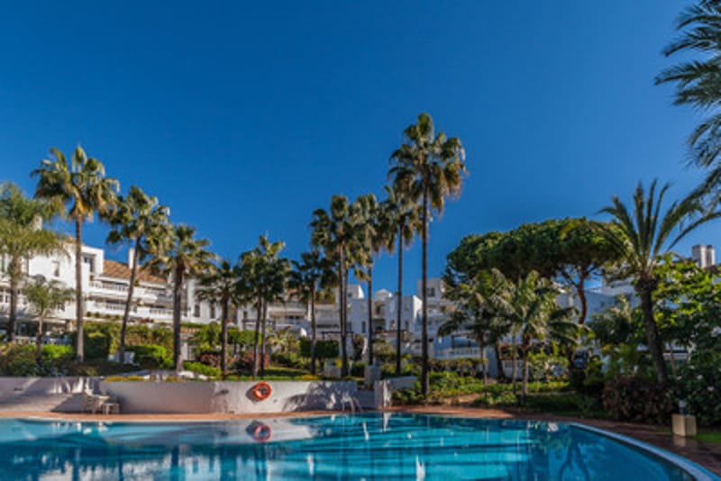 Penthouse in Elviria