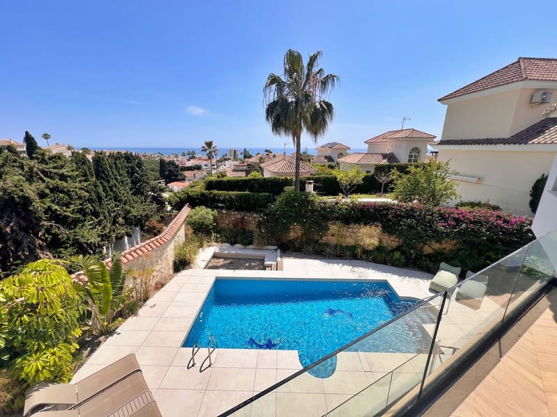 Detached Villa in Riviera del Sol