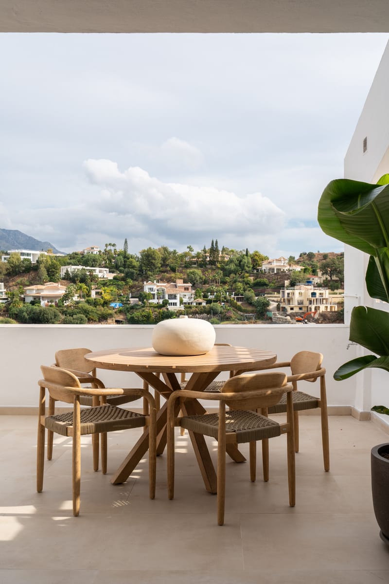 Middle Floor Apartment in La Quinta