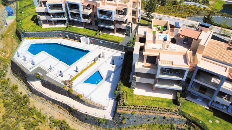 Middle Floor Apartment in Benahavís