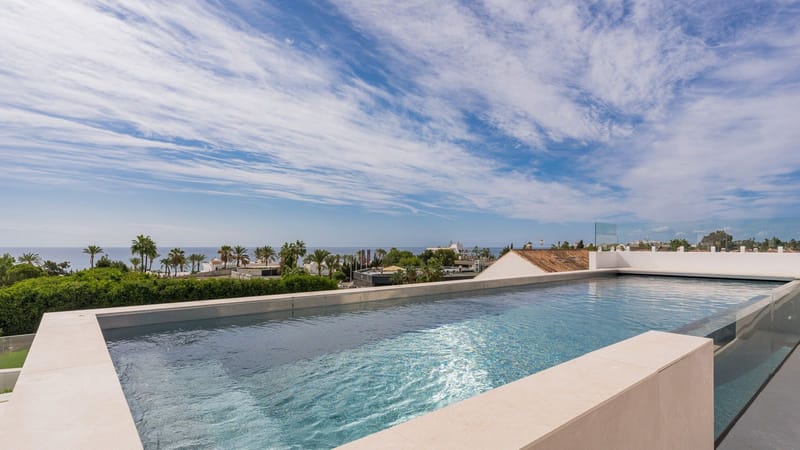 Detached Villa in The Golden Mile