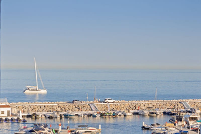 Top Floor Apartment in Puerto Banús