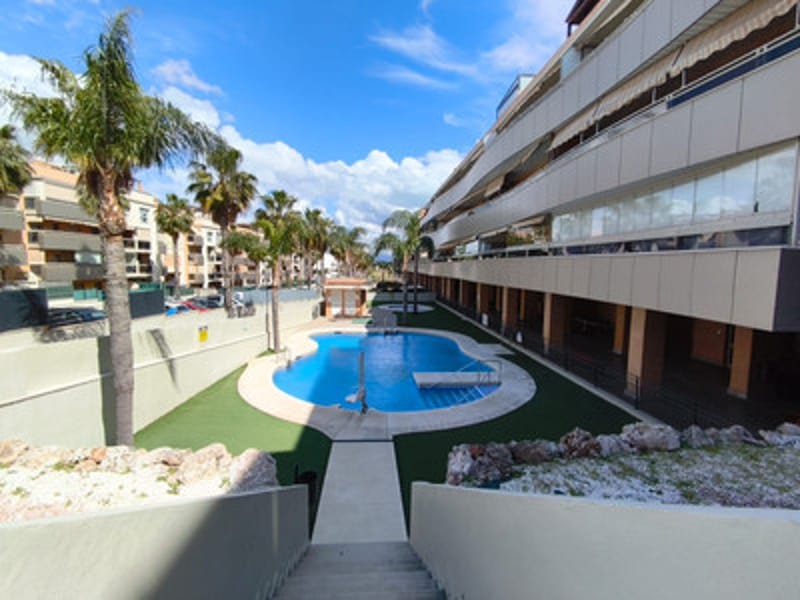Middle Floor Apartment in Torremolinos