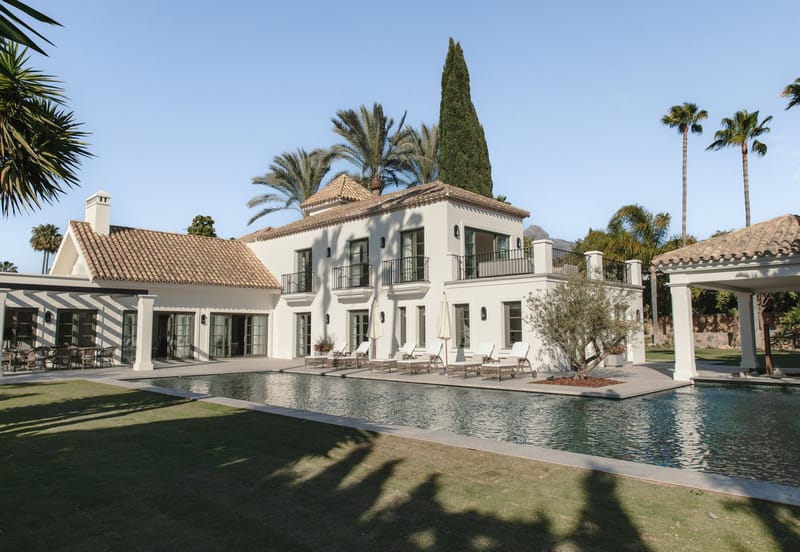 Detached Villa in Nueva Andalucía