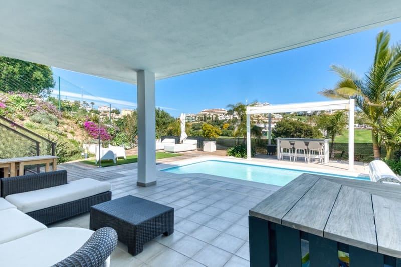 Semi-Detached House in Riviera del Sol