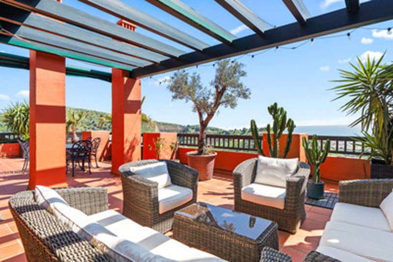 Top Floor Apartment in Calahonda