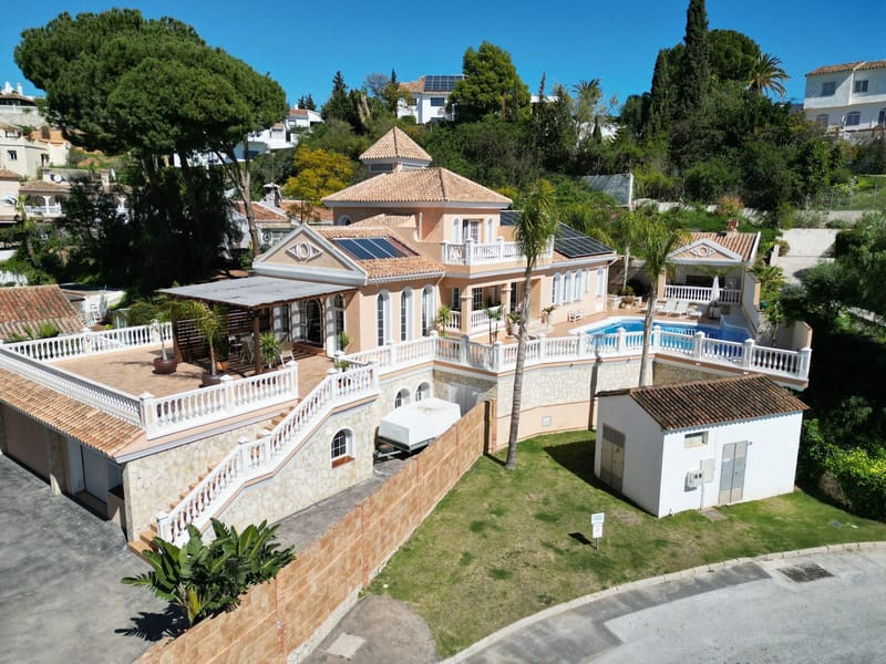 Detached Villa in Mijas Costa