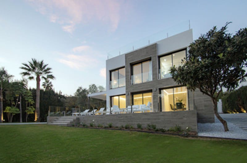 Detached Villa in Nueva Andalucía