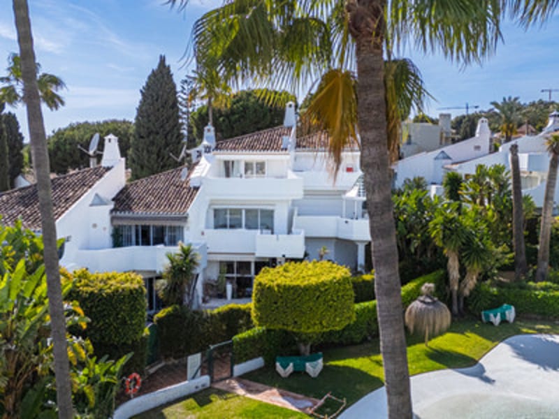 Townhouse in Sierra Blanca