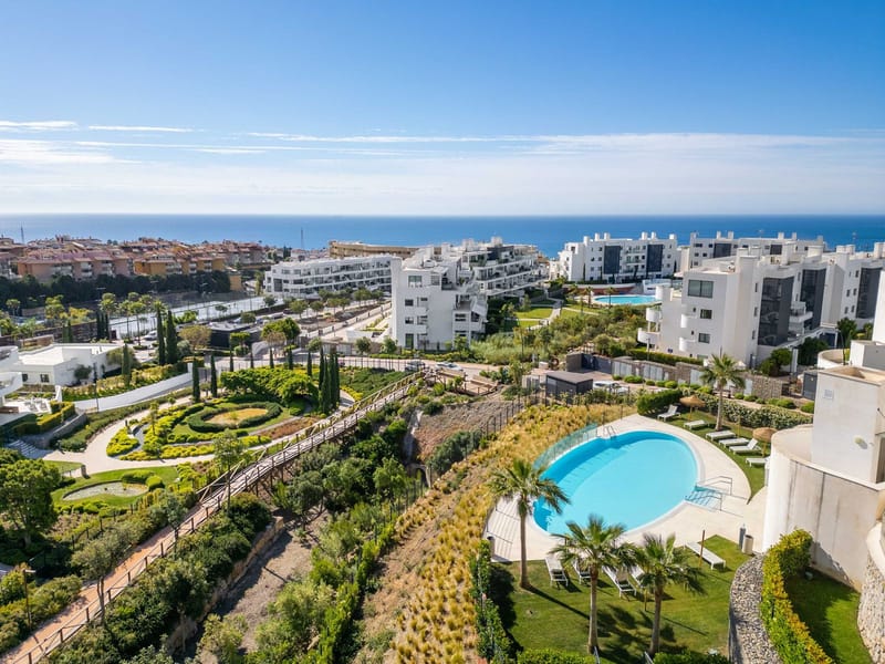 Ground Floor Apartment in Higueron