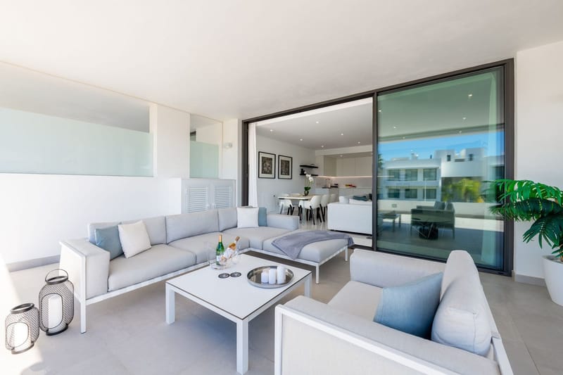 Middle Floor Apartment in Estepona