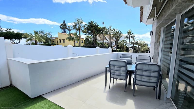 Detached Villa in Riviera del Sol