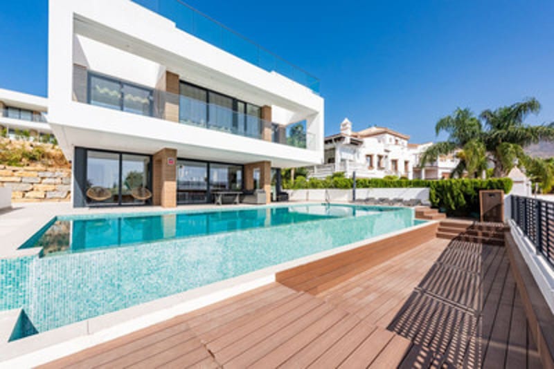 Detached Villa in Estepona