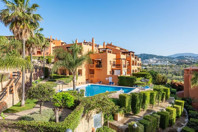 Middle Floor Apartment in Benahavís