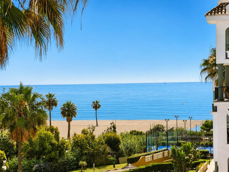 Middle Floor Apartment in La Duquesa