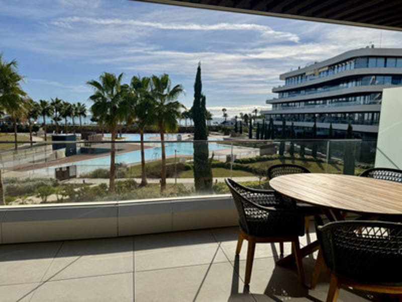 Middle Floor Apartment in Los Alamos