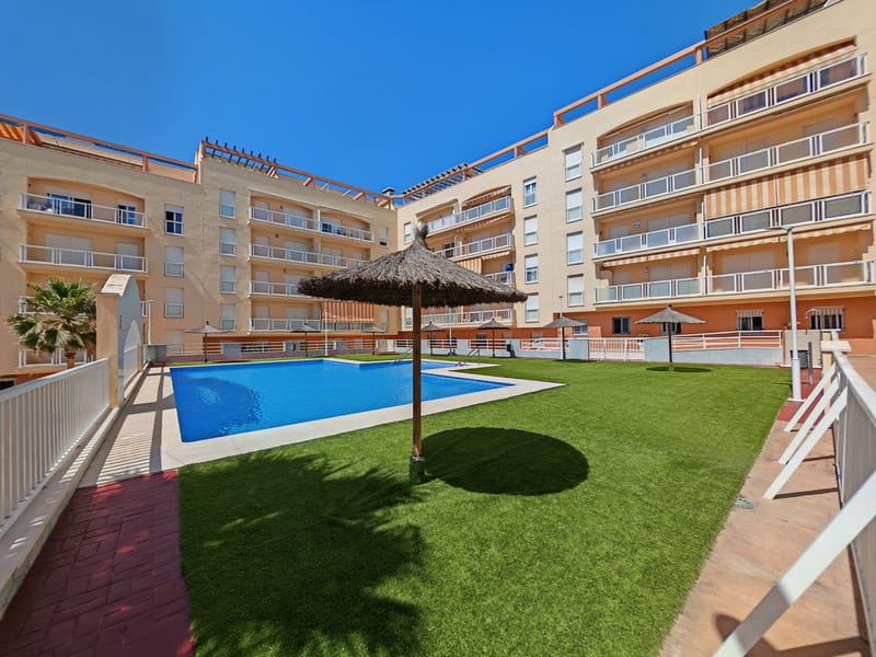 Middle Floor Apartment in Manilva