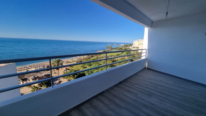Top Floor Studio in Calahonda