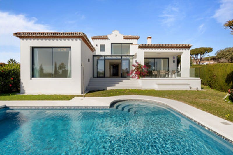 Detached Villa in Elviria