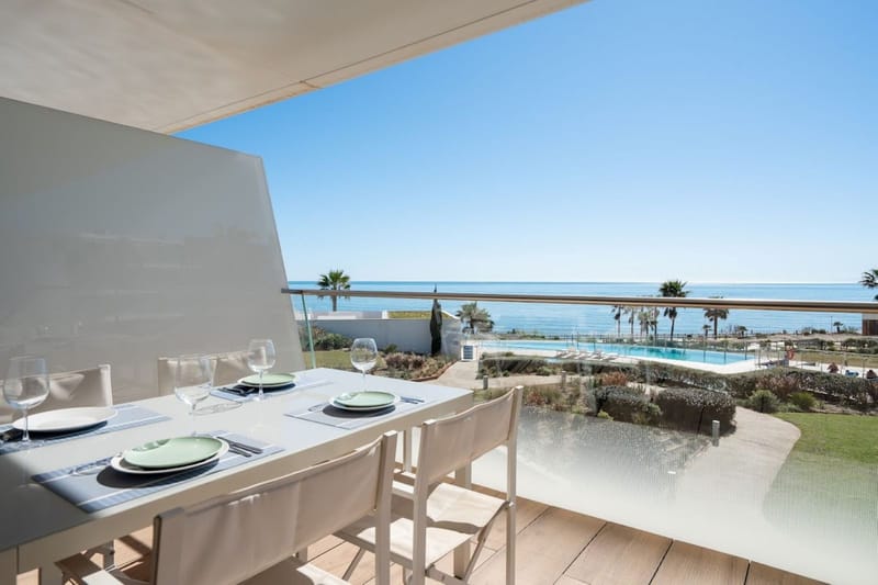 Middle Floor Apartment in Estepona