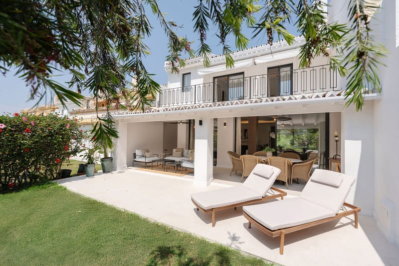 Townhouse in Nueva Andalucía