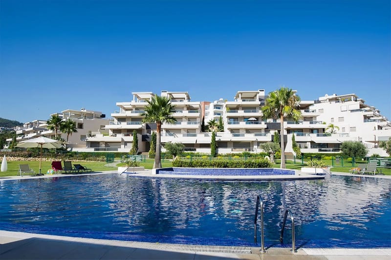 Middle Floor Apartment in Benahavís