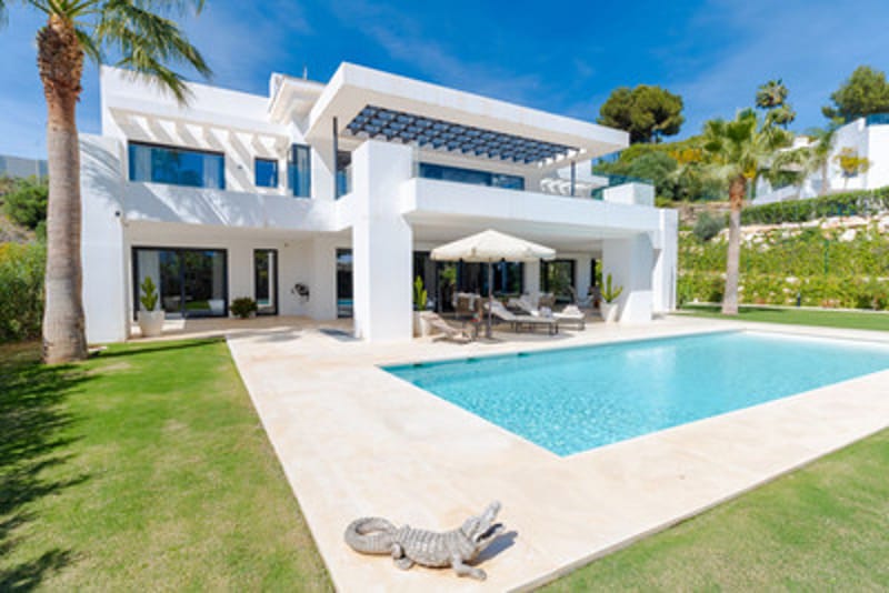 Detached Villa in Nueva Andalucía