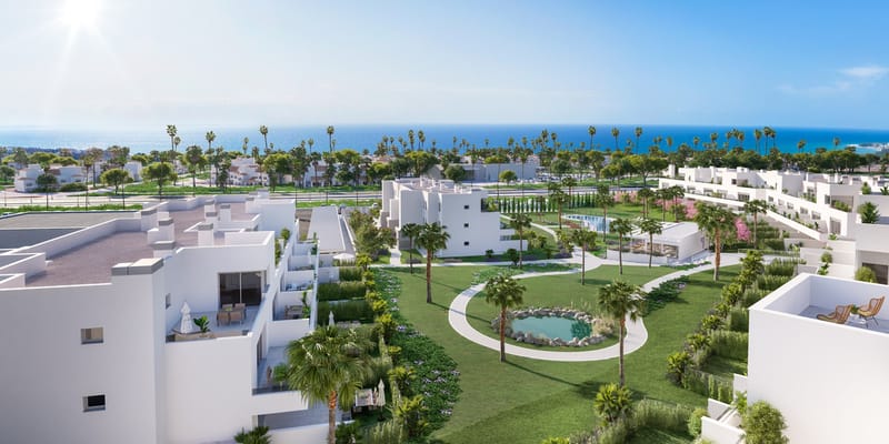 Middle Floor Apartment in Estepona