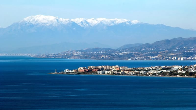 Heroi i udhëzuesit të qytetit Torrox