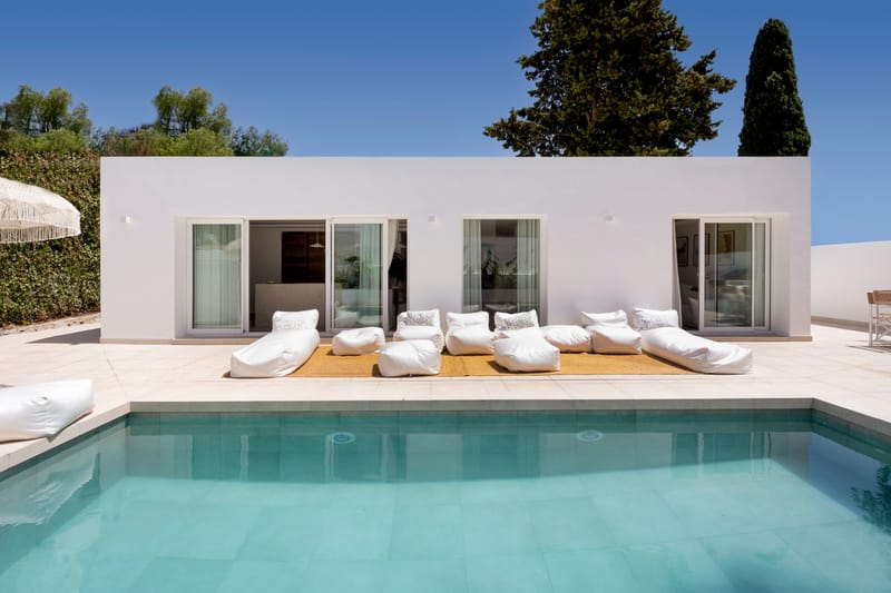 Renovated Villa with Private Pool