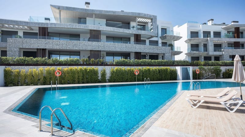Penthouse with Private Pool